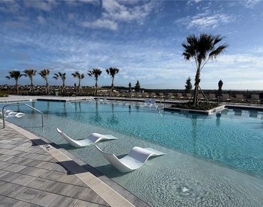 2253 Lost Horizon Way - Photo Thumbnail 38