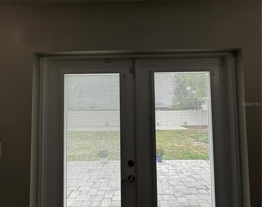 1229 Allendale Drive - Photo Thumbnail 15