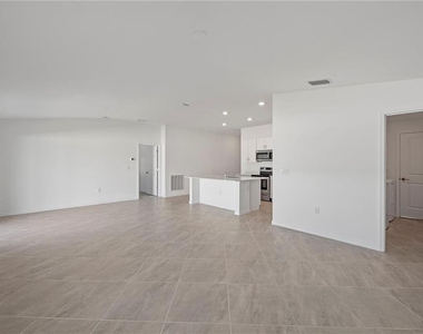 23234 Alaska Avenue - Photo Thumbnail 10