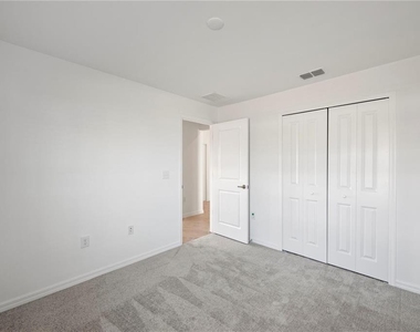 23234 Alaska Avenue - Photo Thumbnail 15