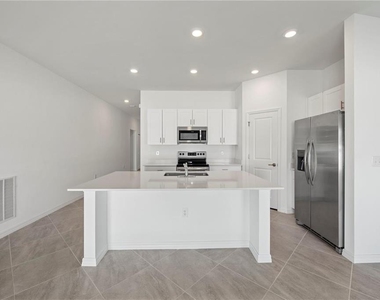23234 Alaska Avenue - Photo Thumbnail 7