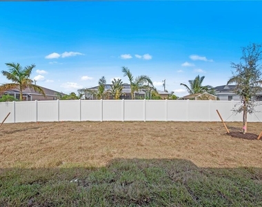 23234 Alaska Avenue - Photo Thumbnail 25