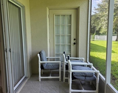 518 Fern Lake Drive - Photo Thumbnail 8