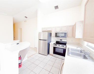 2420 Saint Augustine Boulevard - Photo Thumbnail 11