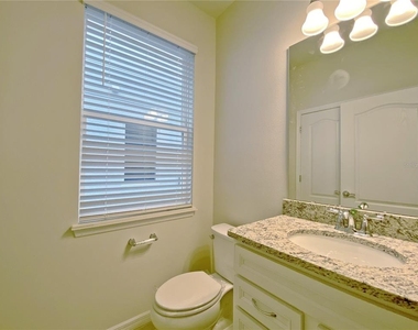 7360 Oakmoss Loop - Photo Thumbnail 8