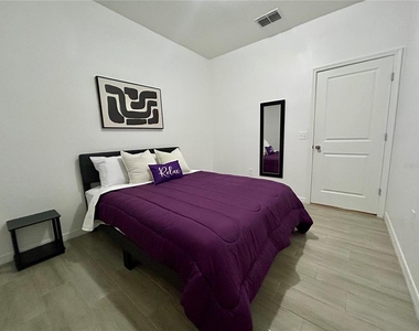 699 W Kaley Street - Photo Thumbnail 8