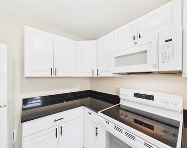 2800 E 113th Avenue - Photo Thumbnail 5