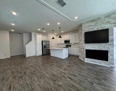 7363 Mezzano Lane - Photo Thumbnail 7