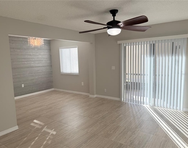 1000 Lake Of The Woods Boulevard - Photo Thumbnail 3