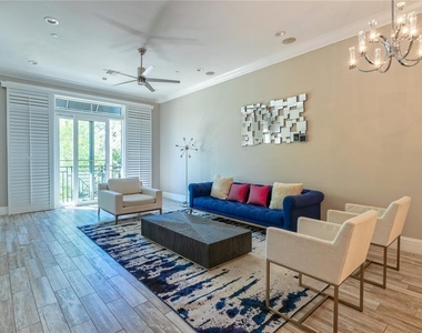 653 E Jackson Street - Photo Thumbnail 17