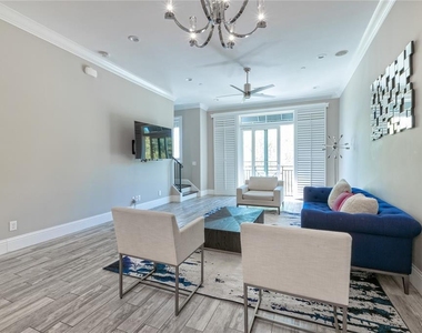 653 E Jackson Street - Photo Thumbnail 18