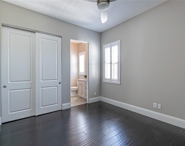 653 E Jackson Street - Photo Thumbnail 26