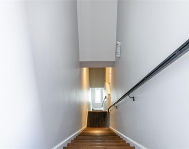653 E Jackson Street - Photo Thumbnail 29
