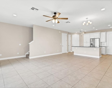 14481 Swanley Street - Photo Thumbnail 2