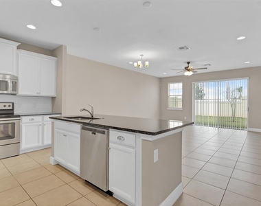 14481 Swanley Street - Photo Thumbnail 5