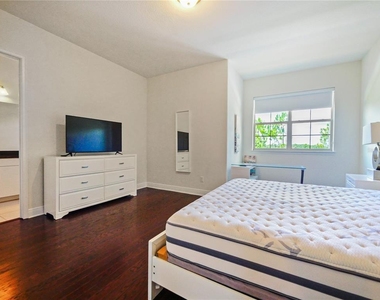 15704 Marina Bay Drive - Photo Thumbnail 57