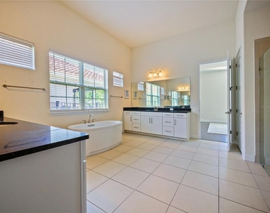 15704 Marina Bay Drive - Photo Thumbnail 32
