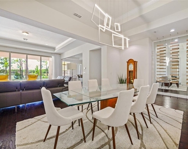 15704 Marina Bay Drive - Photo Thumbnail 18