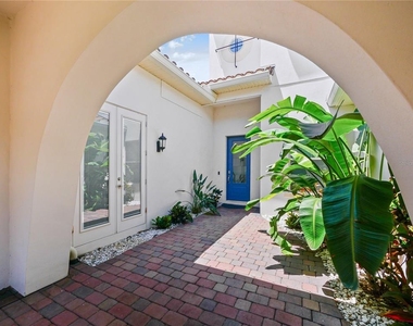 15704 Marina Bay Drive - Photo Thumbnail 11