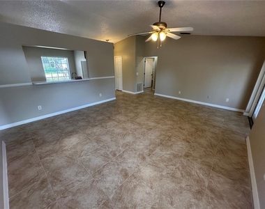 660 Marlene Drive - Photo Thumbnail 7