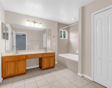 1944 Portcastle Circle - Photo Thumbnail 18