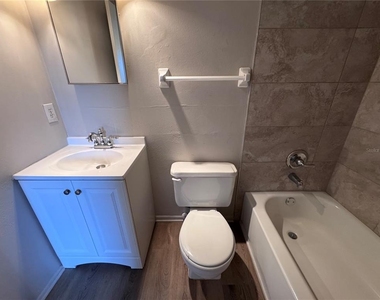 321 Nothern Durango Avenue - Photo Thumbnail 25