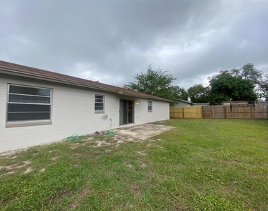 321 Nothern Durango Avenue - Photo Thumbnail 26