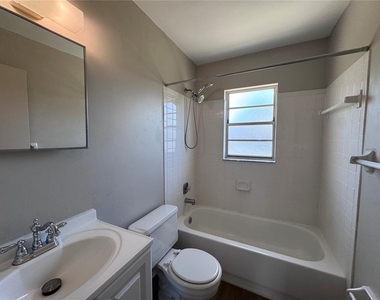321 Nothern Durango Avenue - Photo Thumbnail 12