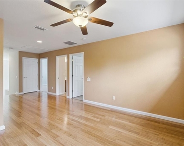 7961 Esta Lane - Photo Thumbnail 13
