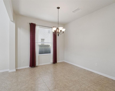 7961 Esta Lane - Photo Thumbnail 5