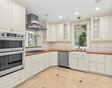 660 Osceola Avenue - Photo Thumbnail 4