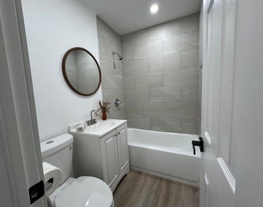 22011 Catherine Avenue - Photo Thumbnail 24