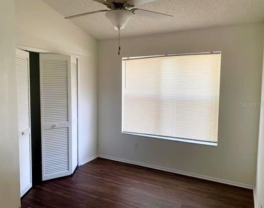 5120 Mystic Point Court - Photo Thumbnail 10