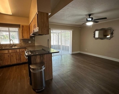 102 Winding Ridge Drive - Photo Thumbnail 22