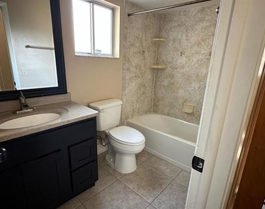 102 Winding Ridge Drive - Photo Thumbnail 19