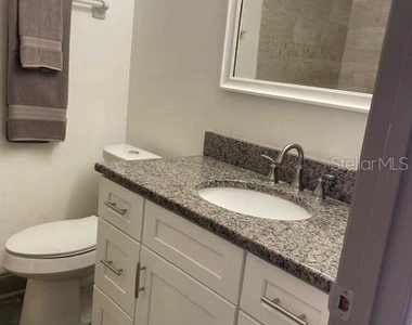 1100 Lowry Avenue - Photo Thumbnail 15