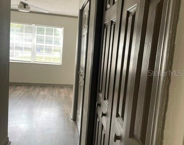 1100 Lowry Avenue - Photo Thumbnail 14