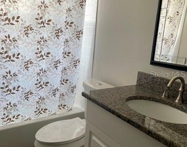 1100 Lowry Avenue - Photo Thumbnail 9