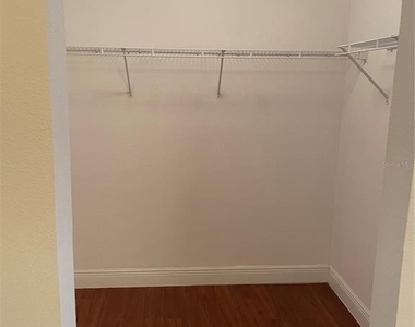 5064 Spanish Oaks Boulevard - Photo Thumbnail 8