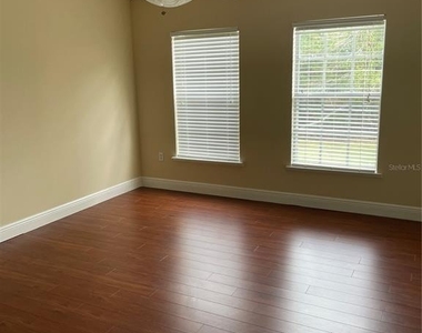 5064 Spanish Oaks Boulevard - Photo Thumbnail 4