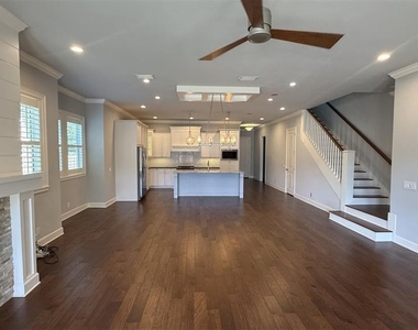 636 Sw 128th Terrace - Photo Thumbnail 14