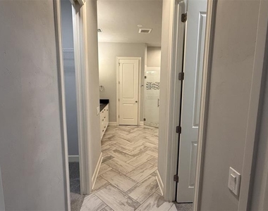 636 Sw 128th Terrace - Photo Thumbnail 18