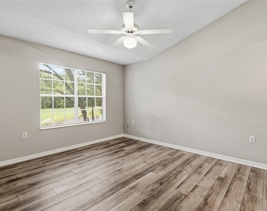 10000 Sw 52nd Avenue - Photo Thumbnail 22