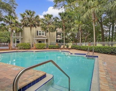 10000 Sw 52nd Avenue - Photo Thumbnail 34