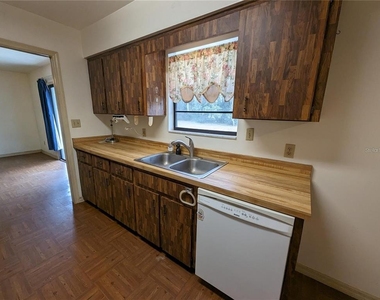 721 Sw 127th Street - Photo Thumbnail 13