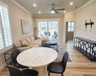 3079 Isles Way - Photo Thumbnail 6