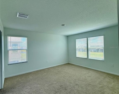 268 Redbud Road - Photo Thumbnail 11