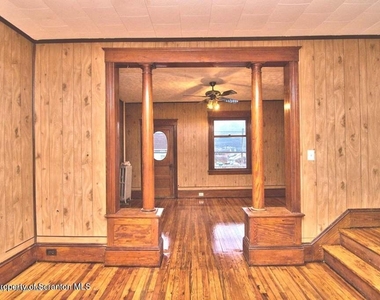 34 Simon Block Avenue - Photo Thumbnail 30
