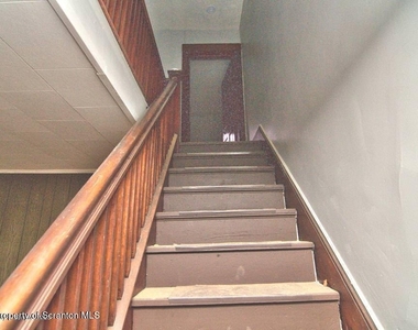 34 Simon Block Avenue - Photo Thumbnail 42