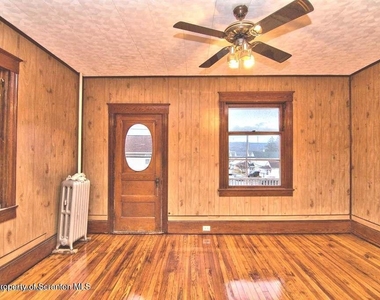 34 Simon Block Avenue - Photo Thumbnail 32